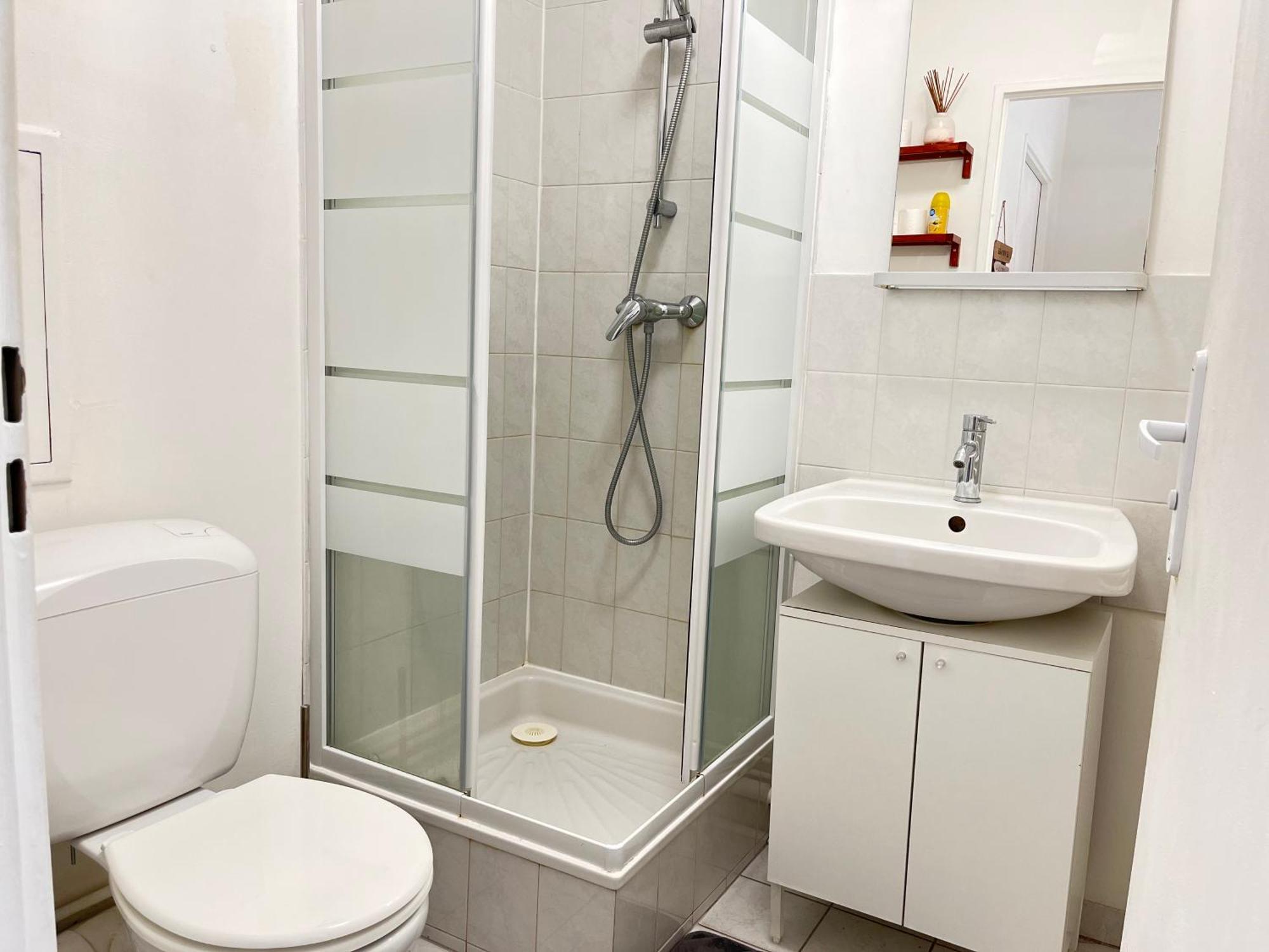 Studio Cosy Au Pied De La Gare De Cergy Le Haut - 35 Min De Paris Apartment Exterior photo